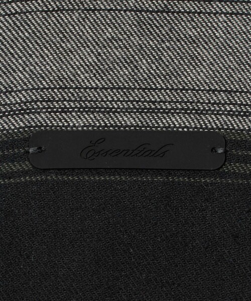 FOG ESSENTIALS（エフオージーエッセンシャルズ）の「＜FEAR OF GOD ESSENTIALS＞BUTTON UP シャツ（シャツ/ブラウス・メンズ・ブラック/ダークグレー・XS/M/S）」の7枚目の写真