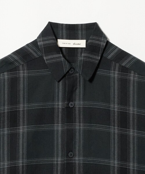 FOG ESSENTIALS（エフオージーエッセンシャルズ）の「＜FEAR OF GOD ESSENTIALS＞BUTTON UP シャツ（シャツ/ブラウス・メンズ・ブラック/ダークグレー・XS/M/S）」の11枚目の写真