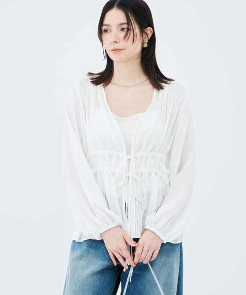 NOLLEY’S（ノーリーズ）の「ウォッシャブルドビーボイルストライプ羽織ブラウス（シャツ/ブラウス・レディース・ブラック/オフホワイト・38）」の2枚目の写真