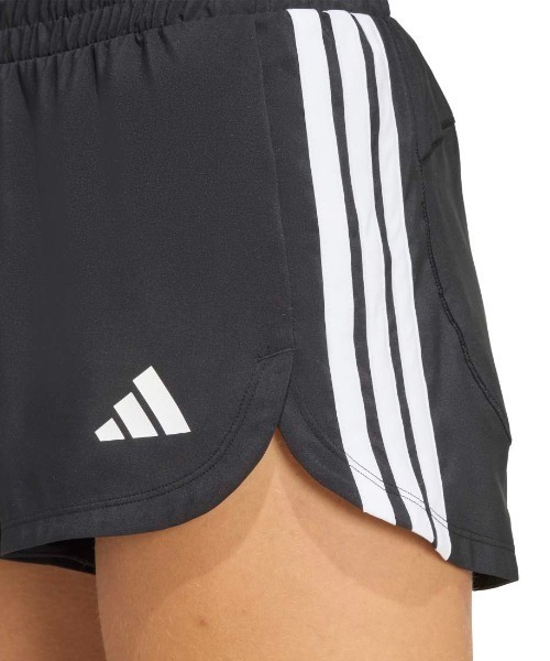 adidas(アディダス)の「アディダス adidas ペーサー ワークアウト スリーストライプス ウーブン ミッドライズ ショーツ(その他パンツ・レディース・ブラック・S/M/L)」の4枚目の写真