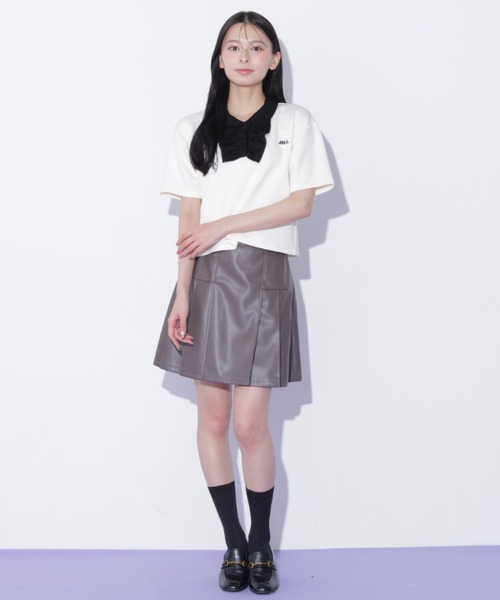 JILL by JILL STUART(ジルバイジルスチュアート)の「フリルポロカットソー(Tシャツ/カットソー・レディース・ブルー/ホワイト/ブラック・FREE)」の14枚目の写真