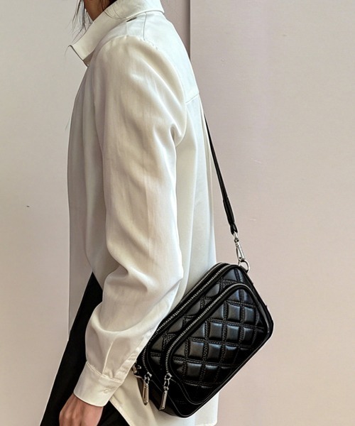 Miniministore（ミニミニストア）の「キルティングショルダーバッグ 斜め掛け鞄（ショルダーバッグ・レディース・シルバー/オフホワイト/ブラック・FREE）」の5枚目の写真