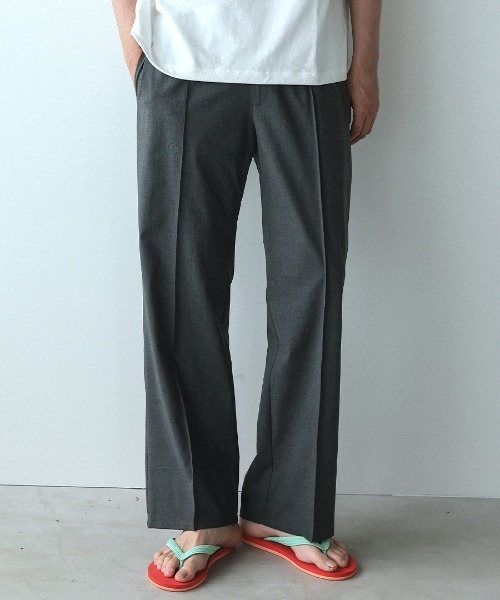 DONOBAN(ドノバン)の「【ELME】Everyday Pintuck Slacks / 3カラー(スラックス・レディース・ベージュ/ブラック系/ブラック・S/L)」の7枚目の写真