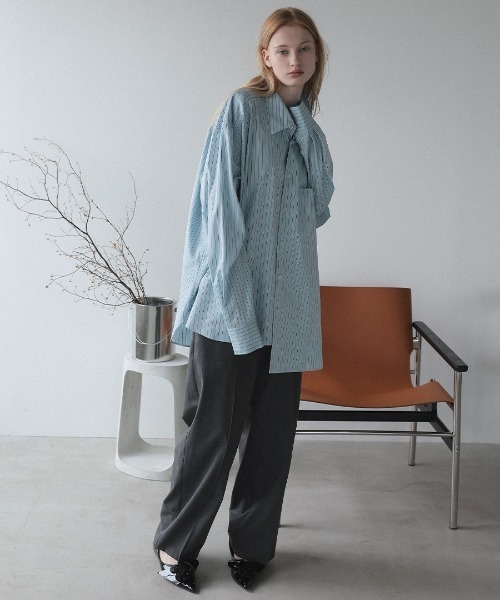 DONOBAN(ドノバン)の「【ELME】Everyday Pintuck Slacks / 3カラー(スラックス・レディース・ベージュ/ブラック系/ブラック・S/L)」の12枚目の写真