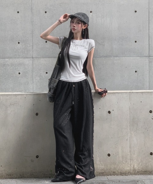 KsG(ケーエスジー)の「アイコンダブルスタッズTシャツ(Tシャツ/カットソー・レディース・ホワイト/ブラック・SMALL/MEDIUM)」の5枚目の写真