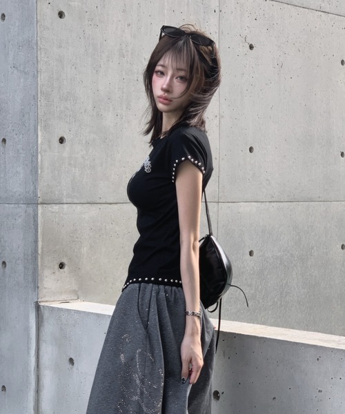 KsG(ケーエスジー)の「アイコンダブルスタッズTシャツ(Tシャツ/カットソー・レディース・ホワイト/ブラック・SMALL/MEDIUM)」の6枚目の写真