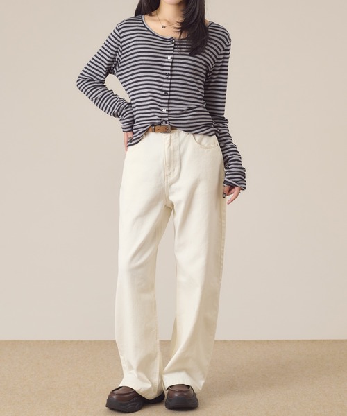 apres jour mignon(アプレジュールミニョン)の「ワイドストレートデニム(デニムパンツ・レディース・インディゴブルー/ブラック/オフホワイト・LARGE/MEDIUM/SMALL)」の7枚目の写真