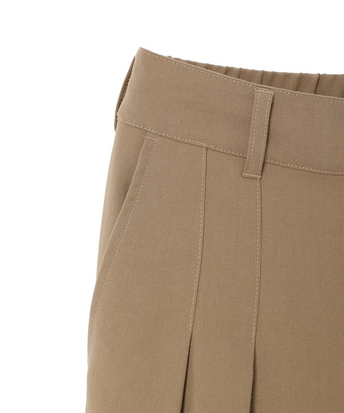 LE SOUK HOLIDAY（ルスークホリデー）の「タックチノパンツ【UVカット・後ろウエストゴム】（その他パンツ・レディース・ブラック/ベージュ/ダークブラウン・L/M）」の9枚目の写真