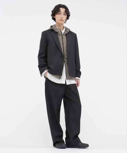 MARGARET HOWELL(マーガレットハウエル)の「RECYCLED TASLAN NYLON TAFFETA BLOUSON(ブルゾン・レディース・ネイビー系1/ベージュ系その他4・1/2)」の19枚目の写真