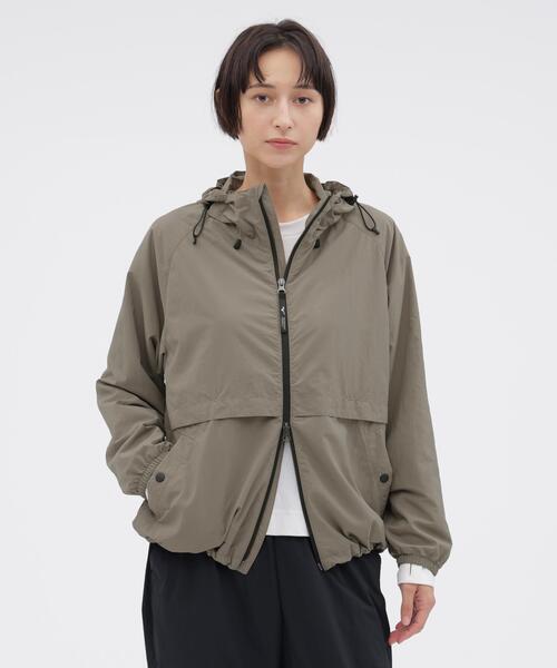 MARGARET HOWELL(マーガレットハウエル)の「RECYCLED TASLAN NYLON TAFFETA BLOUSON(ブルゾン・レディース・ネイビー系1/ベージュ系その他4・1/2)」の18枚目の写真