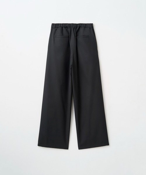 Juha(ユハ)の「2TUCK WIDE DRY TWILL PANTS(スラックス・メンズ・ブラック/ベージュ・3/2/4)」の10枚目の写真