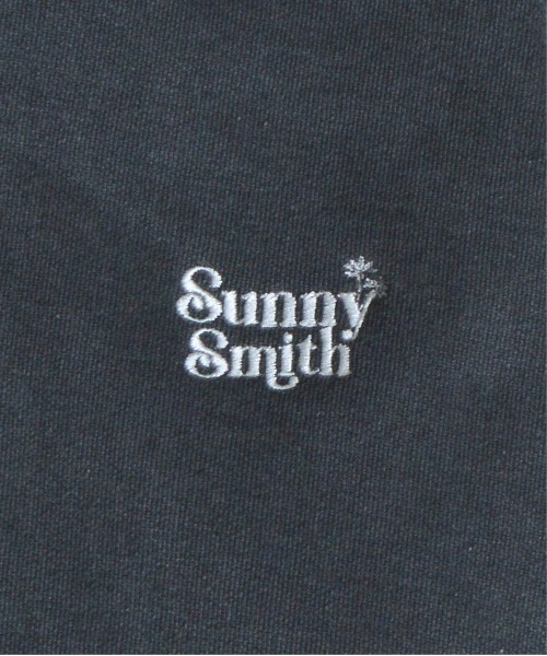 Sunny Smith(サニースミス)の「【SUNNY SMITH】SunnySmithフロントロゴ刺繍裏起毛ピグメントパーカー(パーカー・メンズ・グリーン/スミクロ・LARGE/MEDIUM)」の7枚目の写真