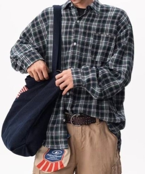 SHERU(シェル)の「ヴィンテージ調ルーズシルエットチェック長袖シャツ(シャツ/ブラウス・レディース・グレー/グリーン/レッド・M)」の19枚目の写真