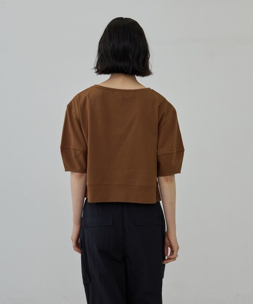 GALLEST(ギャレスト)の「ハーフスリーブフォルムカットソー【接触冷感/新色追加】(Tシャツ/カットソー・レディース・ベビーピンク/ブラウン系その他/チャコールグレー・38)」の18枚目の写真