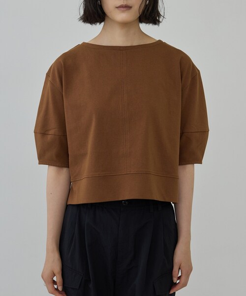 GALLEST(ギャレスト)の「ハーフスリーブフォルムカットソー【接触冷感/新色追加】(Tシャツ/カットソー・レディース・ベビーピンク/ブラウン系その他/チャコールグレー・38)」の19枚目の写真