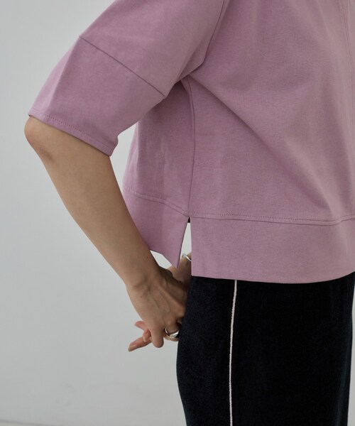 GALLEST(ギャレスト)の「ハーフスリーブフォルムカットソー【接触冷感/新色追加】(Tシャツ/カットソー・レディース・ベビーピンク/ブラウン系その他/チャコールグレー・38)」の8枚目の写真