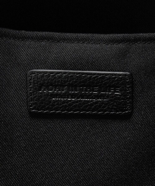 A DAY IN THE LIFE UNITED ARROWS(アデイインザライフユナイテッドアローズ)の「シュリンクレザー デイパック<A DAY IN THE LIFE>(バックパック/リュック・メンズ・ブラック・FREE)」の11枚目の写真