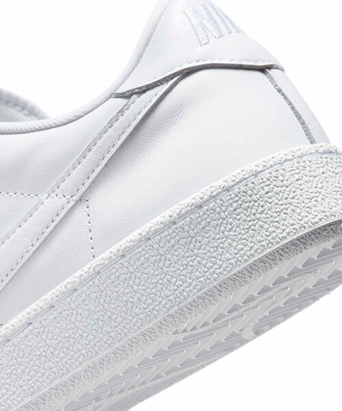 NIKE(ナイキ)の「テニス クラシック CS メンズシューズ / Tennis Classic CS Men's Shoes IV2437-100 White(スニーカー・メンズ・ホワイト・28.5/28/27.5/27/26/25.5/26.5)」の8枚目の写真