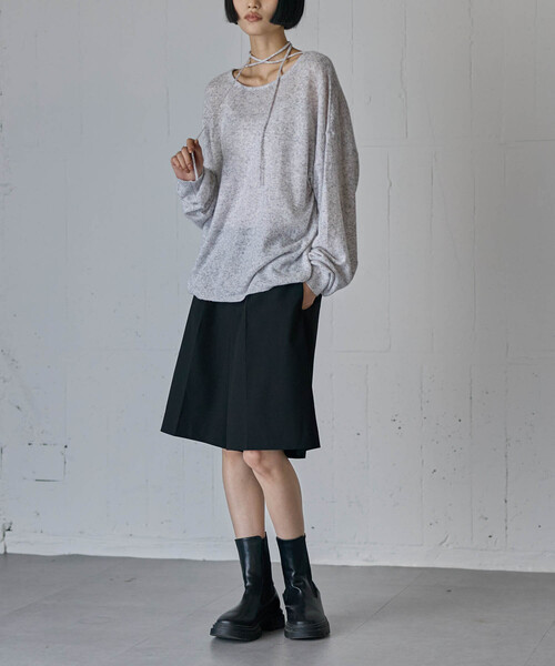 for/c(フォーシー)の「きれいめはっ水タックハーフパンツ【サスティナブル】(その他パンツ・レディース・ブラック/チャコール/グレー・M/L)」の19枚目の写真