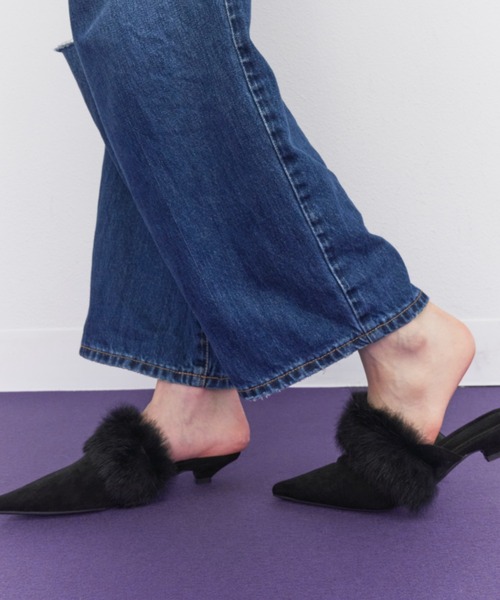 Rohwel(ローウェル)の「Pointed Fur Mules / ポインテッドファーミュール(パンプス・レディース・ブラック/ブラウン・SMALL/LARGE/MEDIUM)」の13枚目の写真