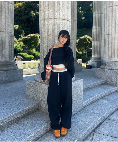 HAVISM（ヘビズム）の「LVER オフショルダースウェットシャツ（チャコール）（スウェット・レディース・その他・FREE）」の4枚目の写真