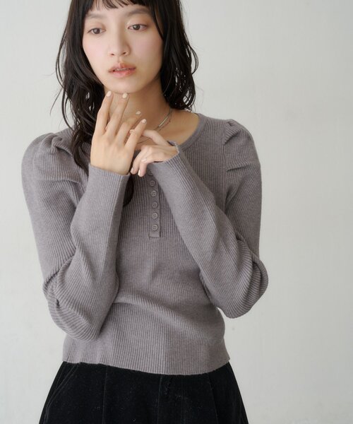 Kastane(カスタネ)の「【10.10(土)12:00発売/ボーダー&無地】ボーダーパフスリーブニット(ニット/セーター・レディース・ブラック/ブラウン/グレー/アイボリー・FREE)」の15枚目の写真