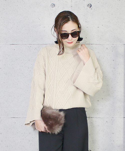 reca（レカ）の「アラン編みベル袖ハイネックニット（ニット/セーター・レディース・レッド系その他/ブラック/ライトベージュ・M）」の20枚目の写真