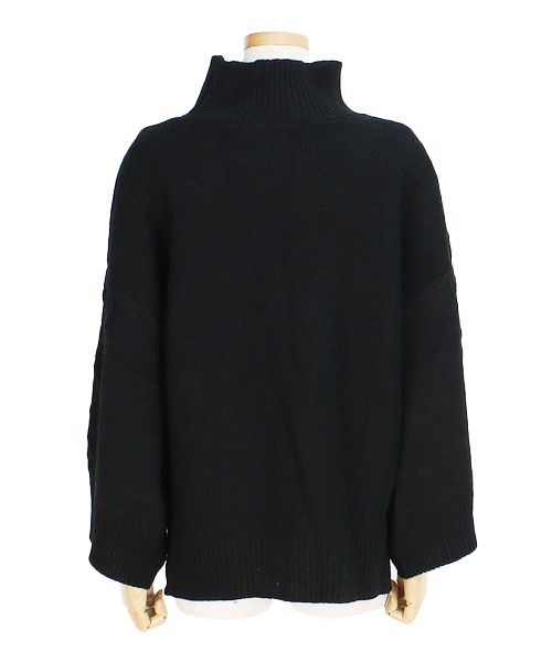 reca（レカ）の「アラン編みベル袖ハイネックニット（ニット/セーター・レディース・レッド系その他/ブラック/ライトベージュ・M）」の11枚目の写真