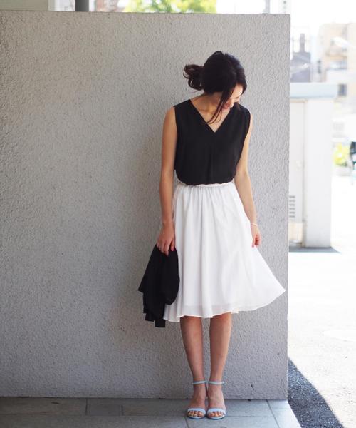 Jewel Changes(ジュエルチェンジズ)の「●JOC 切替 フレアスカート(スカート・レディース・オフホワイト/ブラック/ライトグレー/ブラウン/ライム・FREE)」の13枚目の写真