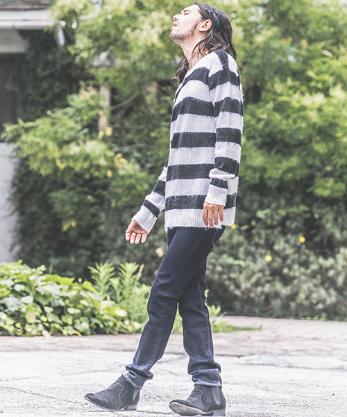 CAMBIO(カンビオ)の「mn1514 - Loose Mohair Knit Pullover ニット(ニット/セーター・メンズ・ホワイト×ブラック/ブラック/レッド系その他/グレー系その他/グレー/グレー系その他2・L/M/S)」の7枚目の写真