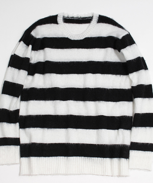 CAMBIO(カンビオ)の「mn1514 - Loose Mohair Knit Pullover ニット(ニット/セーター・メンズ・ホワイト×ブラック/ブラック/レッド系その他/グレー系その他/グレー/グレー系その他2・L/M/S)」の16枚目の写真