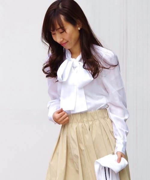 NARACAMICIE（ナラカミーチェ）の「ランダムストライプボウタイ長袖ブラウス（シャツ/ブラウス・レディース・ホワイト/ピンク/パープル/ネイビー・LARGE/MEDIUM/SMALL/X-LARGE）」の19枚目の写真
