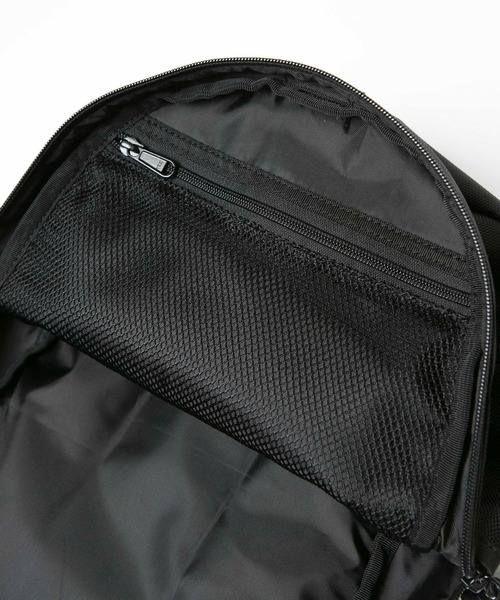 NEW ERA(ニューエラ)の「ニューエラ キッズ リュック 11L ライトパック NEW ERA KIDS(バックパック/リュック・キッズ・ブラック/ブラック系その他/マルチ/タイガーカモ/その他/ブルー系その他/ブラック系その他2/ブラック系その他3/ブラック系その他4/ストーン・FREE)」の15枚目の写真