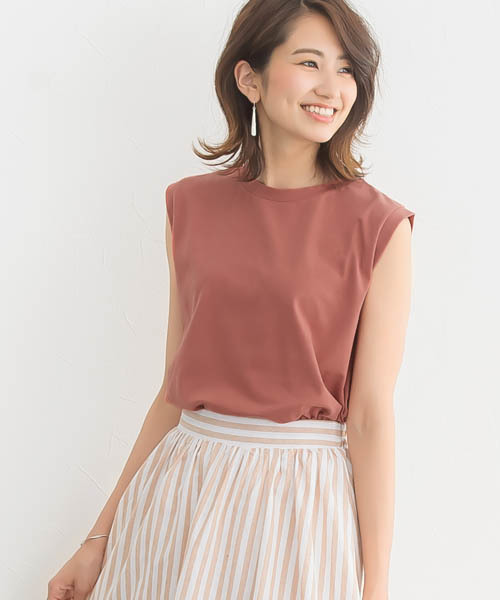 Pierrot（ピエロ）の「ノースリーブタンクトップ（タンクトップ・レディース・ブラウン系その他/カーキ/ネイビー/ピンク系その他/オフホワイト/ブラック/杢グレー/ブラウン/オレンジ系その他/グリーン系その他/ブルー系その他/ライトグレー/ミント/モカ/ピンクベージュ/グリーン系その他2/ラベンダー/イエロー/ロイヤルブルー/ホワイト×ブラック/ピンク系その他2/チャコール・L/M/LL）」の22枚目の写真