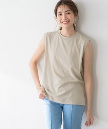 ノースリーブタンクトップ