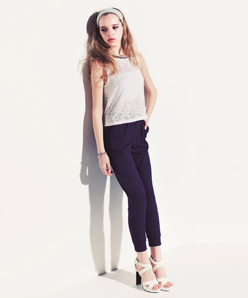 EMODA(エモダ)の「クロスバンドWIDEピンヒールサンダル(サンダル・レディース・ブラック/ホワイト・LARGE/MEDIUM/SMALL)」の1枚目の写真