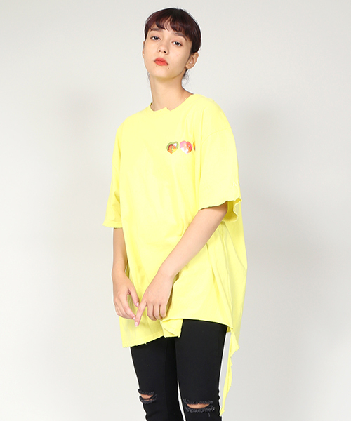 PUNYUS（プニュズ）の「FUGUクラッシュＴシャツ（Tシャツ/カットソー・レディース・ピンク/イエロー/ホワイト/ブラック・3/4）」の3枚目の写真