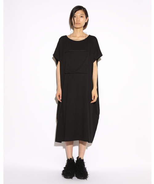 i（アイ）の「○△□ポケットBIG/Tシャツ（Tシャツ/カットソー・レディース・ホワイト/ブラック/グレー・ﾌﾘ-）」の2枚目の写真