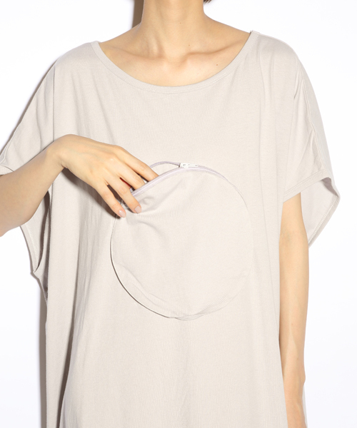 i（アイ）の「○△□ポケットBIG/Tシャツ（Tシャツ/カットソー・レディース・ホワイト/ブラック/グレー・ﾌﾘ-）」の9枚目の写真