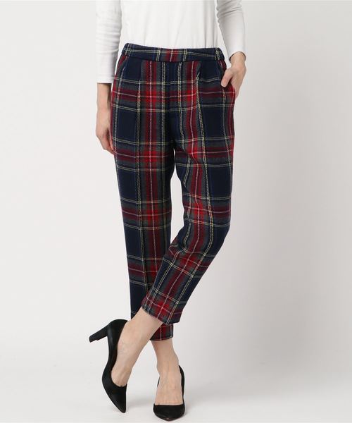 Munich(ミューニック)の「タータンチェックカルゼテーパードパンツ(その他パンツ・レディース・ベージュ/ネイビー・S)」の2枚目の写真