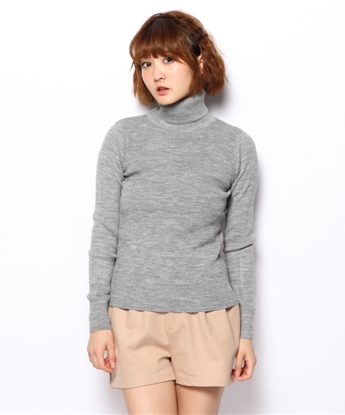 WEGO（ウィゴー）の「WEGO/リブハイネックニット（ニット/セーター・レディース・ブラック/杢グレー/マスタード/オフホワイト/オートミール/ブルー/レッド・MEDIUM）」の15枚目の写真