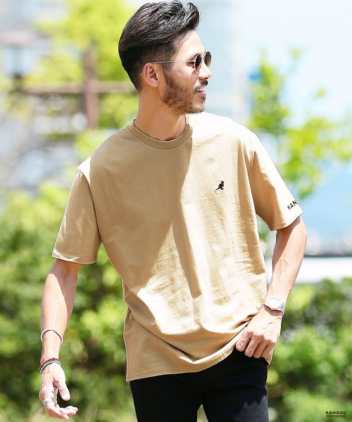 KANGOL(カンゴール)の「KANGOL 別注 刺繍Tシャツ(Tシャツ/カットソー)」|ベージュ系その他