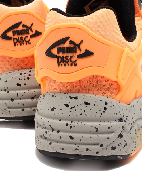 PUMA（プーマ）の「DISC BLAZE MESH EVOLUTION（スニーカー・メンズ・オレンジ/イエロー・28.5cm/25.5cm/24.5cm/27cm/25cm/27.5cm/23.5cm/26.5cm/23cm/29cm/26cm/28cm/24cm）」の5枚目の写真