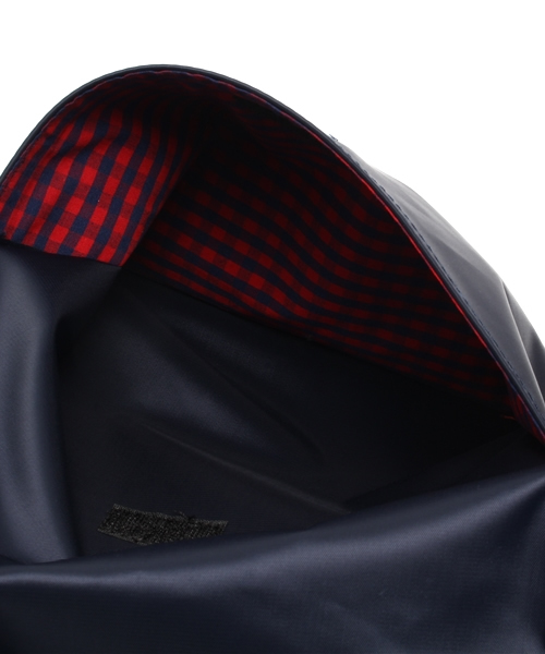 Khaju(カージュ)の「casselini: MA-1クラッチ□(クラッチバッグ・レディース・オフホワイト/ネイビー/オリーブ・ONE SIZE)」の8枚目の写真