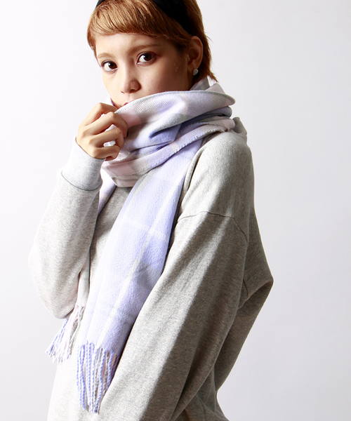 WEGO（ウィゴー）の「WEGO/チェックストール（ストール/ショール・レディース・グレー/ベージュ/グリーン/ネイビー/ピンク/レッド・FREE）」の5枚目の写真