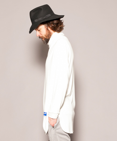 MONKEY TIME（モンキータイム）の「MT ∴ 40スムース ロング タートル/カットソー ◆（Tシャツ/カットソー・メンズ・ホワイト/ブラック・SMALL/MEDIUM/LARGE）」の4枚目の写真