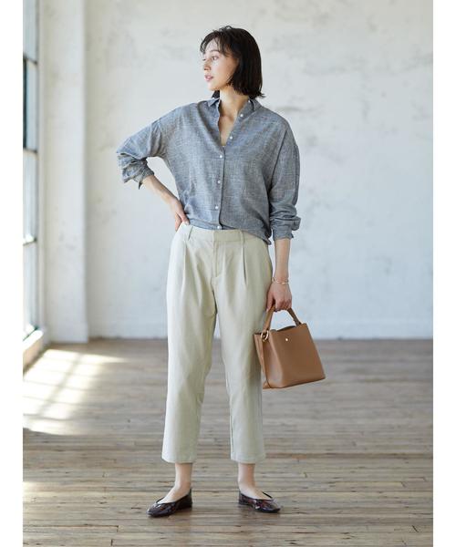 earth music&ecology（アースミュージックアンドエコロジー）の「【2020春夏】めちゃはきやす麻混テーパードパンツ ＊（その他パンツ・レディース・ベージュ/その他8/ネイビー/チェック・MEDIUM/LARGE）」の15枚目の写真