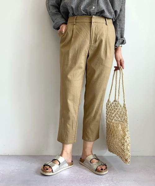 earth music&ecology（アースミュージックアンドエコロジー）の「【2020春夏】めちゃはきやす麻混テーパードパンツ ＊（その他パンツ・レディース・ベージュ/その他8/ネイビー/チェック・MEDIUM/LARGE）」の5枚目の写真