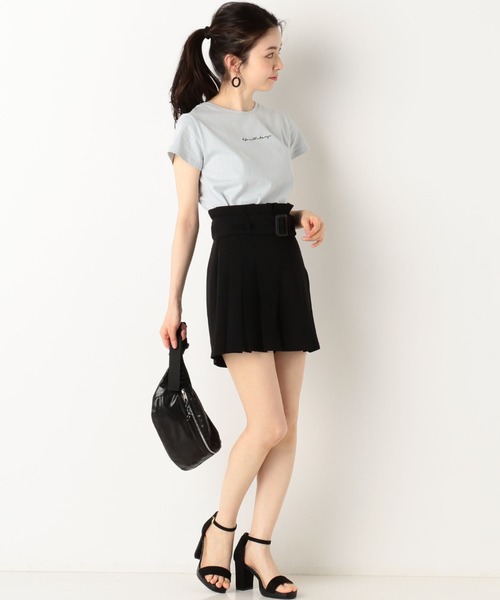 archives(アルシーヴ)の「ロゴ刺繍チビTee(Tシャツ/カットソー・レディース・オフホワイト/ブラック/ブルー・MEDIUM)」の7枚目の写真