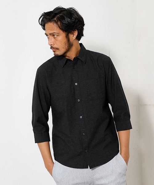 AZUL by moussy（アズールバイマウジー）の「LINEN 3/4 SLEEVE SHIRT/リネン3/4スリーブシャツ（シャツ/ブラウス・メンズ・ライトブラック/ブラック系その他/ホワイト/ライトピンク/ライトカーキ・MEDIUM/SMALL/LARGE/X-LARGE）」の3枚目の写真